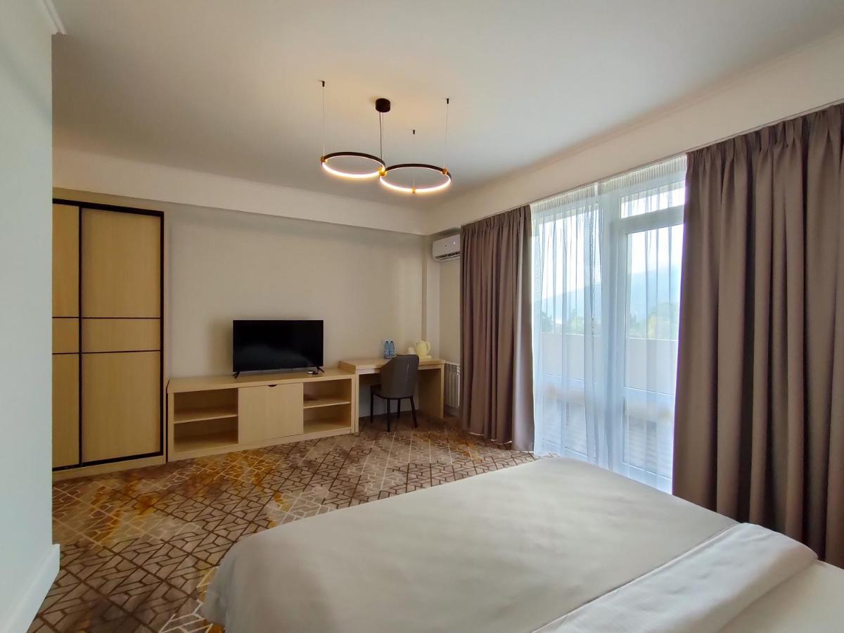 Hotel Citrus Gagra Ngoại thất bức ảnh