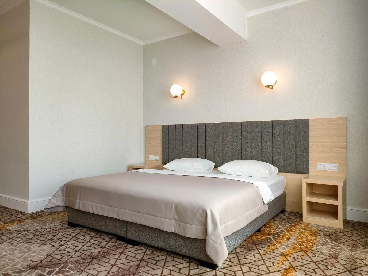 Hotel Citrus Gagra Ngoại thất bức ảnh