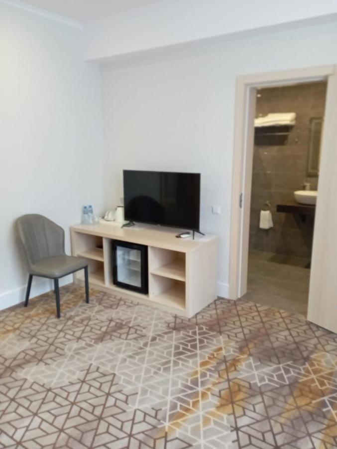 Hotel Citrus Gagra Ngoại thất bức ảnh